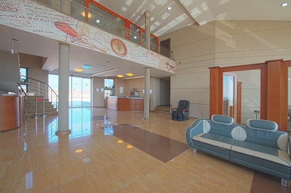 Vanilla Sky Georgia Hotel Natakhtari Luaran gambar